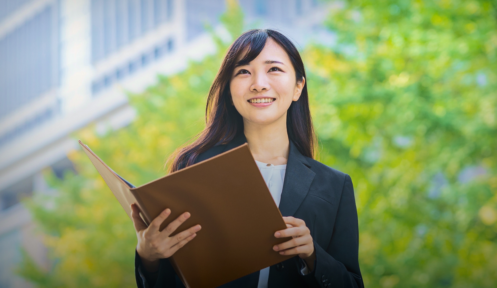 佐野茉由さん